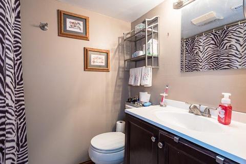 7452 Gracely Dr, Cincinnati, OH 45233 photo 21