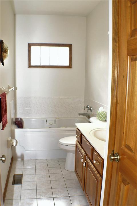 3309 Plateau Pl, Evendale, OH 45241 photo 9