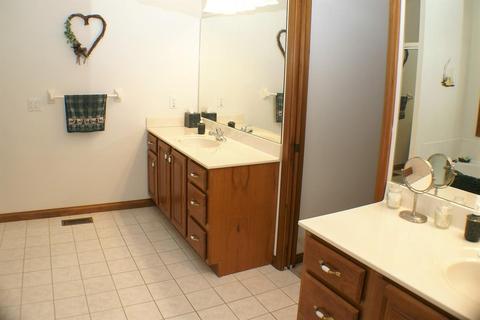 3309 Plateau Pl, Evendale, OH 45241 photo 8