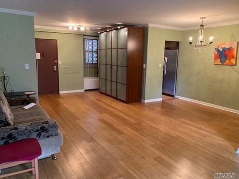 9072 Ridgeway Close, Cincinnati, OH 45236 photo 2