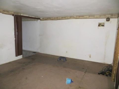 8783 Planet Dr, Cincinnati, OH 45231 photo 2