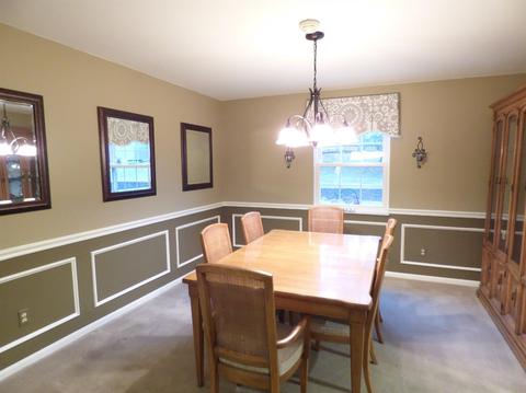 7364 Wallingford Dr, Cincinnati, OH 45244 photo 3