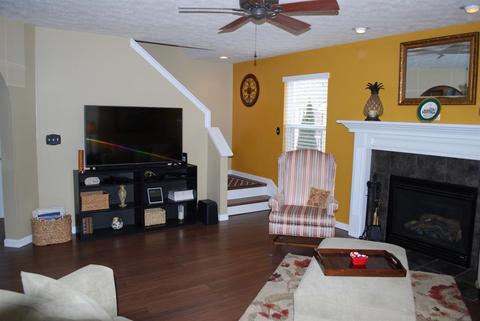 892 Anson Dr, Cincinnati, OH 45245 photo 9