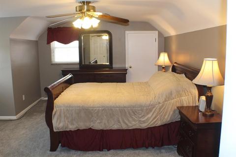 9982 Lakeside Dr, Cincinnati, OH 45231 photo 13