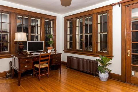 43 Arcadia Pl, Cincinnati, OH 45208 photo 6