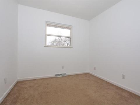 5554 Samver Rd, Cincinnati, OH 45239 photo 12