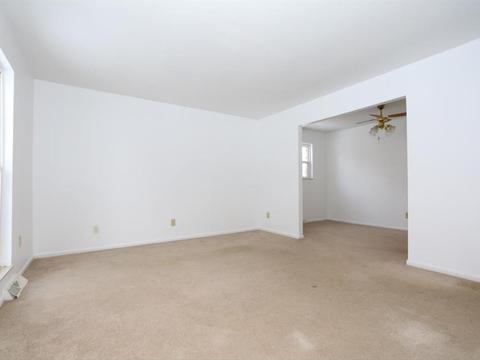 5554 Samver Rd, Cincinnati, OH 45239 photo 3