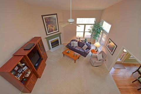 604 Legendary Ln, Cincinnati, OH 45255 photo 12