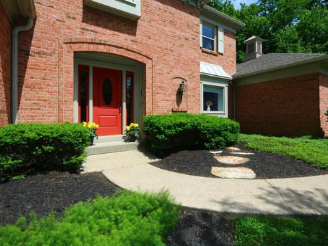7610 Coldstream Dr, Cincinnati, OH 45255 photo 2