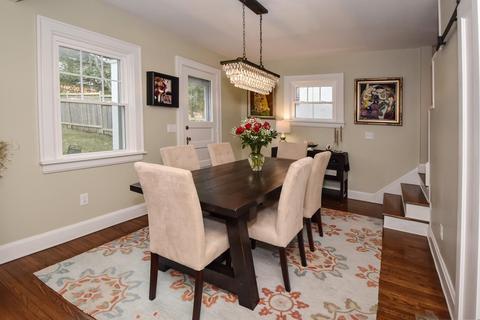 1014 Crest Cir, Cincinnati, OH 45208 photo 8