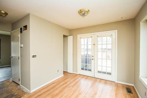 6952 River Rd, Cincinnati, OH 45233 photo 9