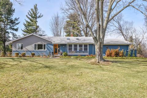 8375 Springvalley Dr, Cincinnati, OH 45236 photo 2