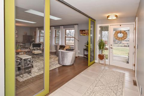 8375 Springvalley Dr, Cincinnati, OH 45236 photo 3