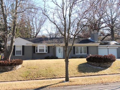 2588 Beechmar Dr, Cincinnati, OH 45230 photo 2