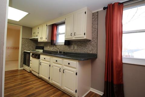 2002 Broadhurst Ave, Cincinnati, OH 45240 photo 8