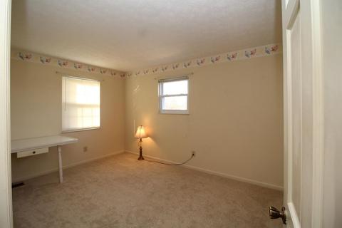 2002 Broadhurst Ave, Cincinnati, OH 45240 photo 15