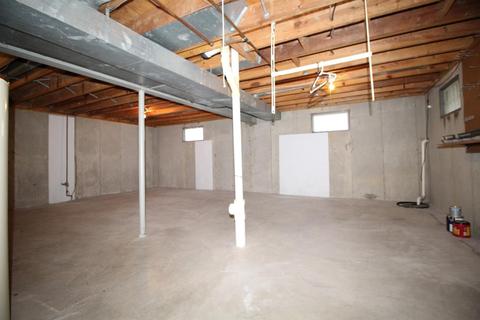 2002 Broadhurst Ave, Cincinnati, OH 45240 photo 19