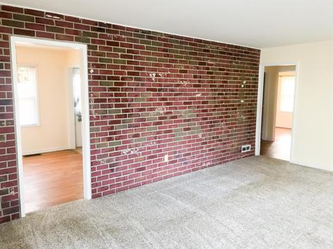 123 Riddle Rd, Woodlawn, OH 45215 photo 4