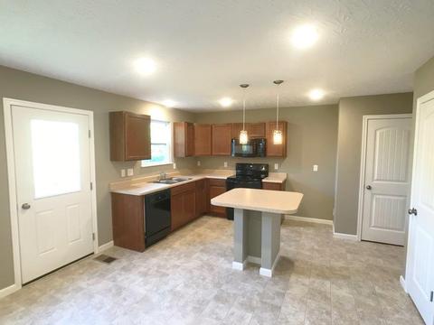 183 Weeping Oak Dr, Hamilton, OH 45013 photo 5