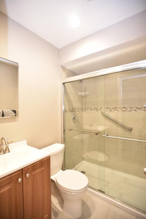979 Twincrest Ct, Cincinnati, OH 45231 photo 4