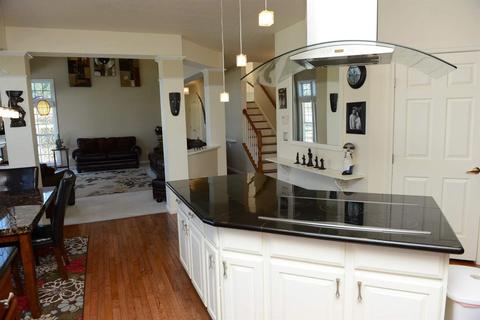 6066 Bugle Ct, Mason, OH 45040 photo 17