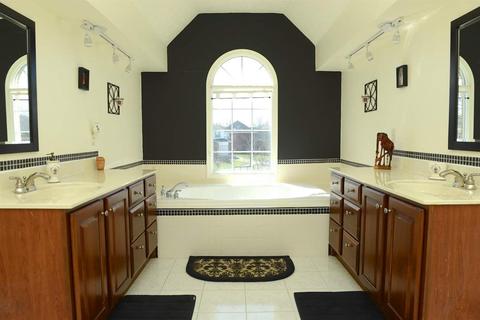 6066 Bugle Ct, Mason, OH 45040 photo 22
