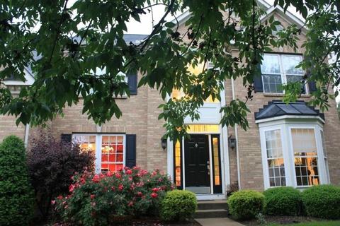 6066 Bugle Ct, Mason, OH 45040 photo 2
