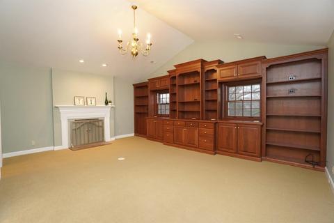 7856 Trailwind Dr, Montgomery, OH 45242 photo 14