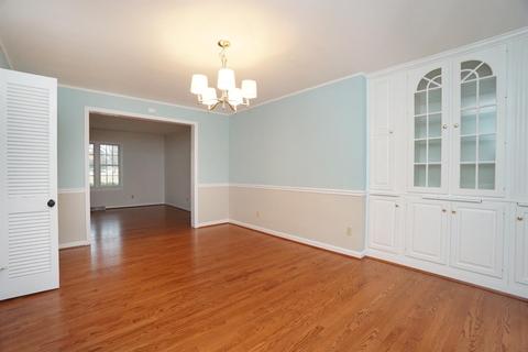 7856 Trailwind Dr, Montgomery, OH 45242 photo 5