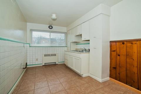 7256 Reading Rd, Cincinnati, OH 45237 photo 15