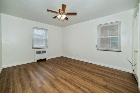 7256 Reading Rd, Cincinnati, OH 45237 photo 5