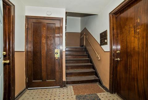 7256 Reading Rd, Cincinnati, OH 45237 photo 3