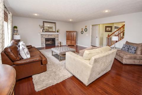 7325 Bridge Point Pass, Cincinnati, OH 45248 photo 2