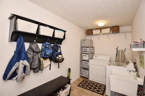 7325 Bridge Point Pass, Cincinnati, OH 45248 photo 9