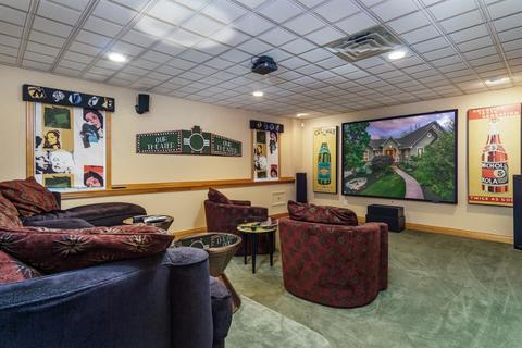 1055 Devils Backbone Rd, Cincinnati, OH 45233 photo 23