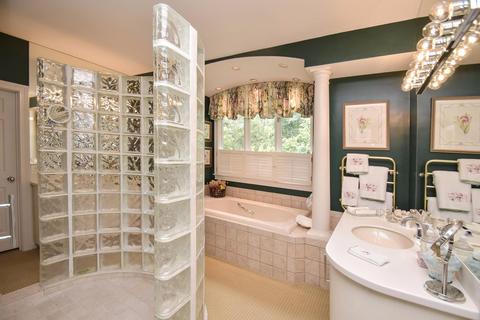 26 Hampton Ln, Cincinnati, OH 45208 photo 15