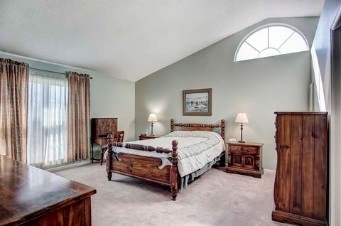 323 Parktrace Ct, Cincinnati, OH 45238 photo 11