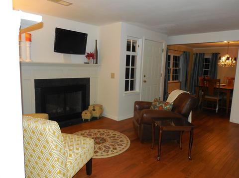 5533 Pinecrest Dr, Cincinnati, OH 45238 photo 2