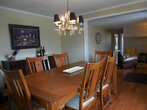 5533 Pinecrest Dr, Cincinnati, OH 45238 photo 3