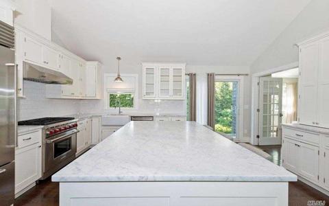 592 Lowell Ave, Cincinnati, OH 45220 photo 7