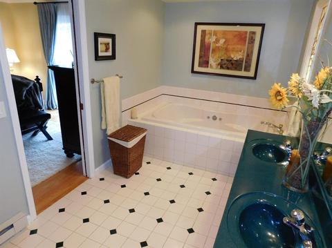 7585 Shadowhill Way, Montgomery, OH 45242 photo 26