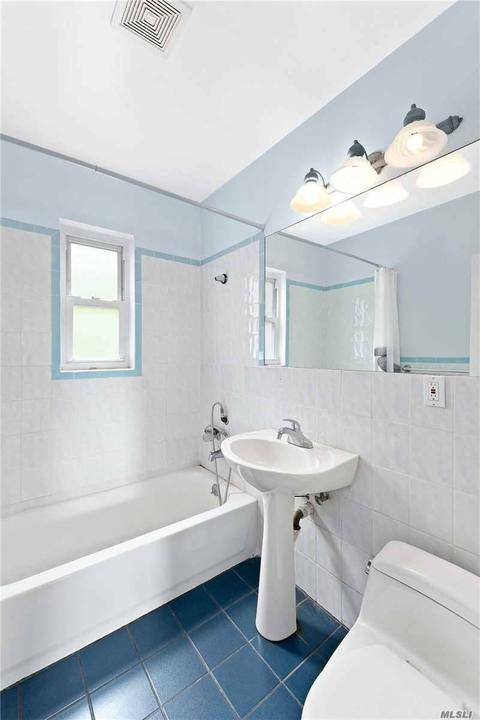 1917 Ebenezer Rd, Cincinnati, OH 45233 photo 9