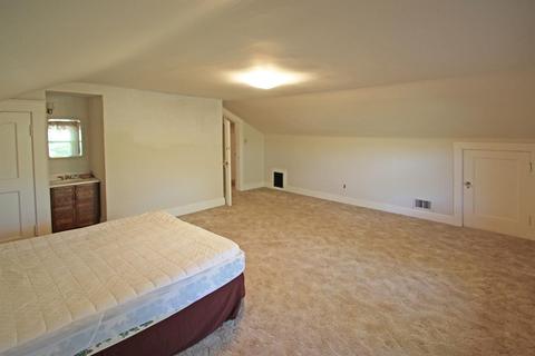 1449 Covered Bridge Rd, Cincinnati, OH 45231 photo 17