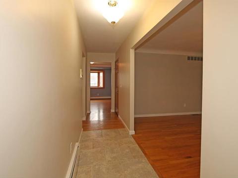 9630 Leebrook Dr, Cincinnati, OH 45231 photo 4