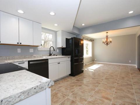 1875 Greenpine Dr, Cincinnati, OH 45231 photo 30