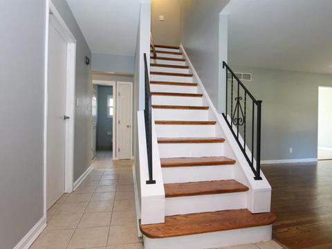 1875 Greenpine Dr, Cincinnati, OH 45231 photo 4