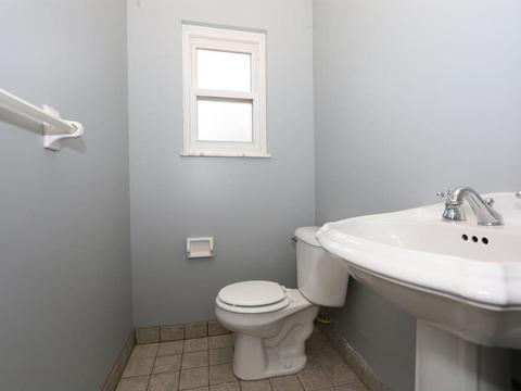 1875 Greenpine Dr, Cincinnati, OH 45231 photo 15