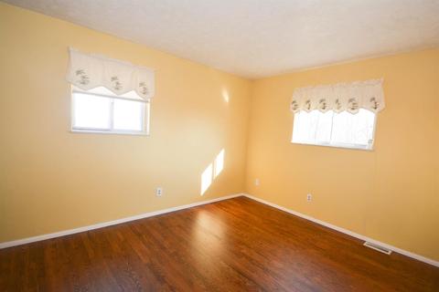 9926 Shellbark Ln, Cincinnati, OH 45231 photo 9