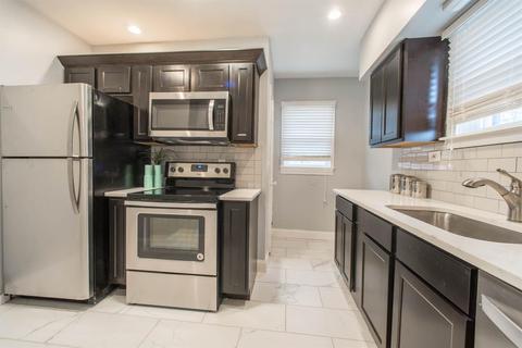 809 Mt Hope Ave, Cincinnati, OH 45204 photo 3
