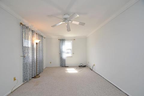 956 Harkin Dr, Forest Park, OH 45240 photo 8